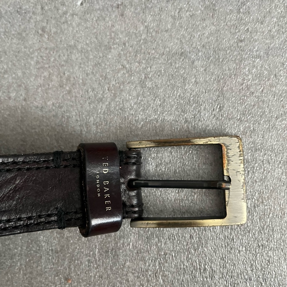 [34”/Max 45”]Ted Baker Dark Brown Leather Belt with Brassed Buckle- Italy